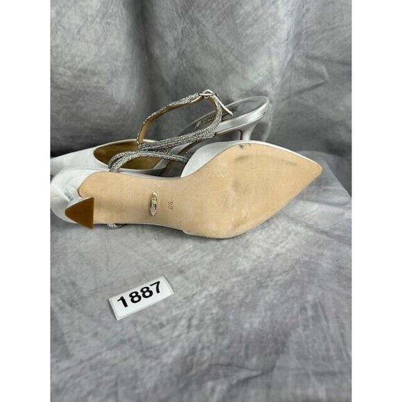 Badgley Mischka Autumn White Satin Pavé Embellished Mid Heel Pumps Shoes Sz 8.5 - Picture 7 of 9